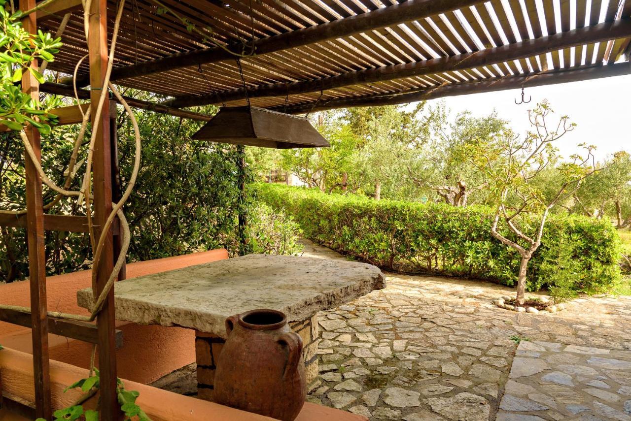 Villa Fyllosia Αρχάνες Εξωτερικό φωτογραφία